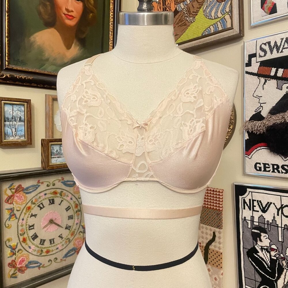 Glamorise 9106 Vintage Special Request Unlined Lace Convertible Bra 40DD